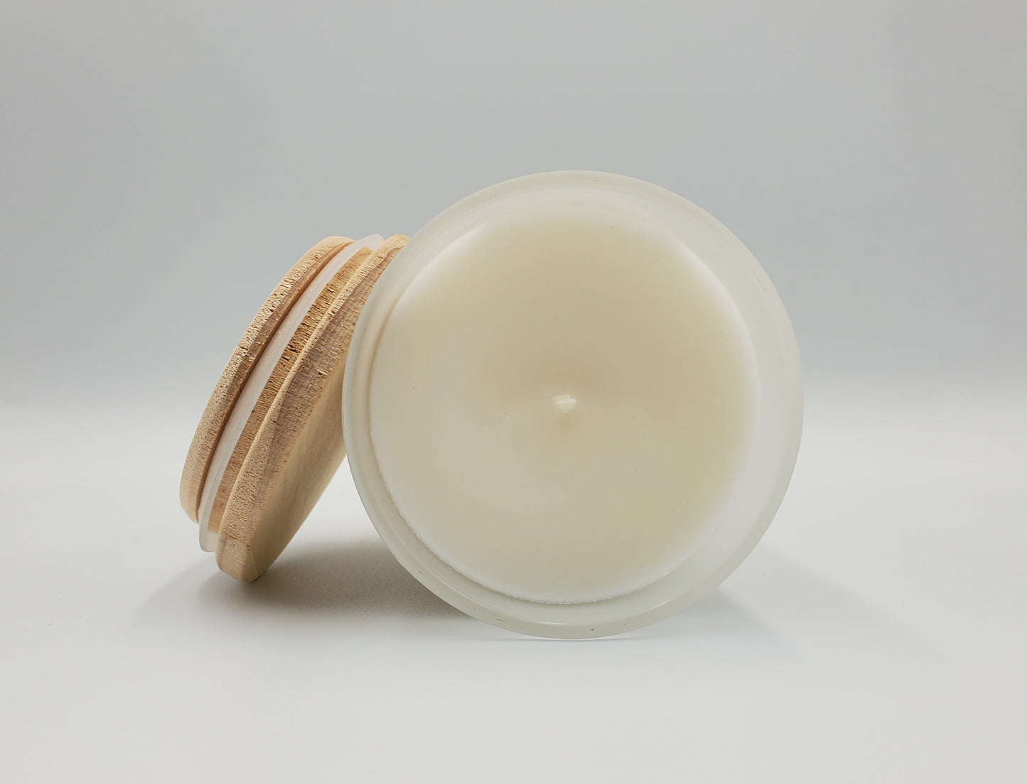 Fresh Linen Coconut Soy Wax Candle